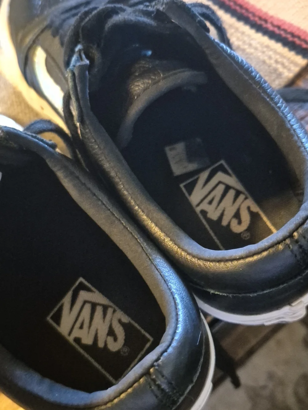 Vans Old Skool Irridised Racing Stripe Black Leather Womens Sz.8. VGC.(#1063sh)